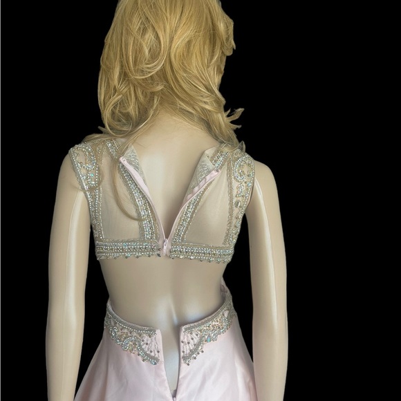 Aspeed Design - Embellished Sweetheart
Neckline Ballgown size XS - Picture 12 of 15